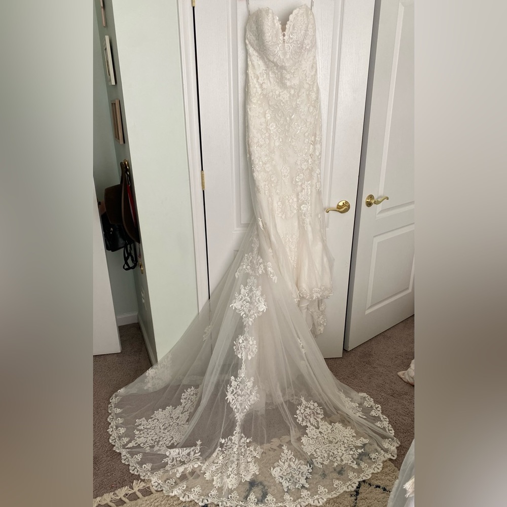 Stella York wedding gown size 12 was altered a bit